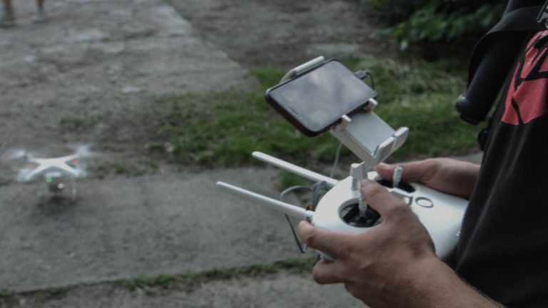 Vzlet dronu Phantom 3 Pro